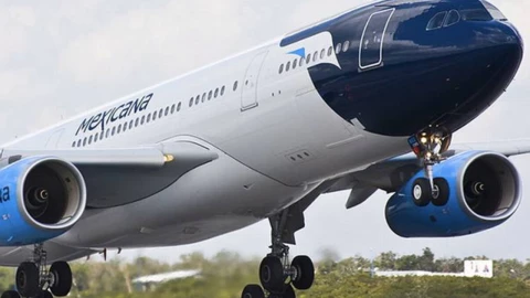 gobierno de México compra Mexicana de Aviación
