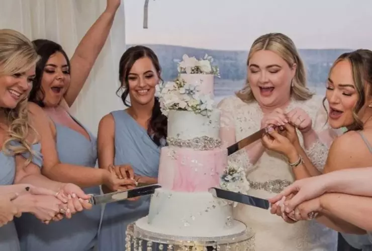 Novia es plantada en el altar por su pareja, pero… siguió la fiesta