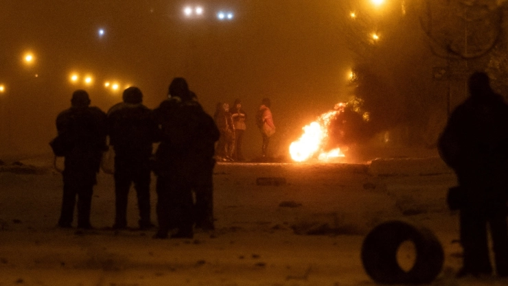 Al menos 30 detenidos por saqueos en supermercados en Argentina