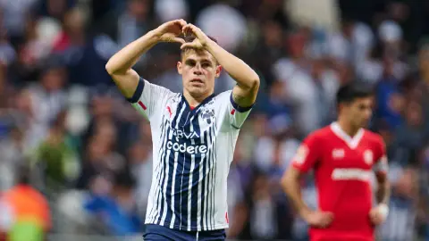Alfonso González marca el primero para Monterrey ante Toluca