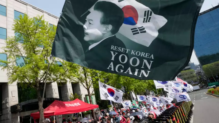 Manifestación a favor del expresidente de Corea del Sur, Yoon Suk Yeol.