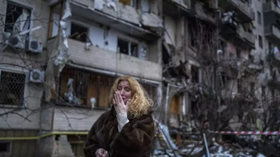 Van al menos mil muertes civiles por invasión en Ucrania ONU