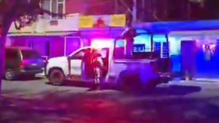 Asesin4n a 2 hombres y 2 mujeres tras ataque armado en la colonia Revolución, en Michoacán Así pasó.jpg