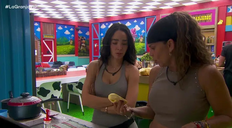 ¡Tiraron comida en buen estado! Niurka reclama el DESPERDICIO de alimentos en La Granja VIP