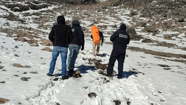 buscan alpinistas pico de orizaba