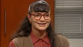 Recuerda que saber combinar bien los colores siempre te hará ver presentable.