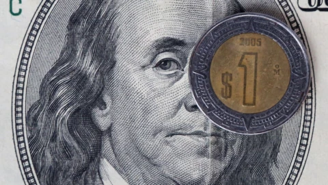 ¿Por los cielos? Así de CARO apertura el precio del dólar en Yucatán HOY lunes 9 de marzo de 2026