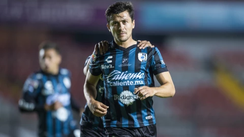 Fernando Madrigal con Querétaro