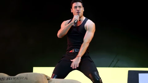 Carlos Rivera en concierto de Tijuana