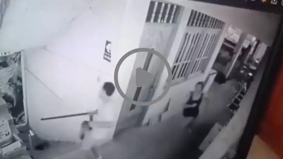 PORTADA Joven cae del segundo piso.jpg