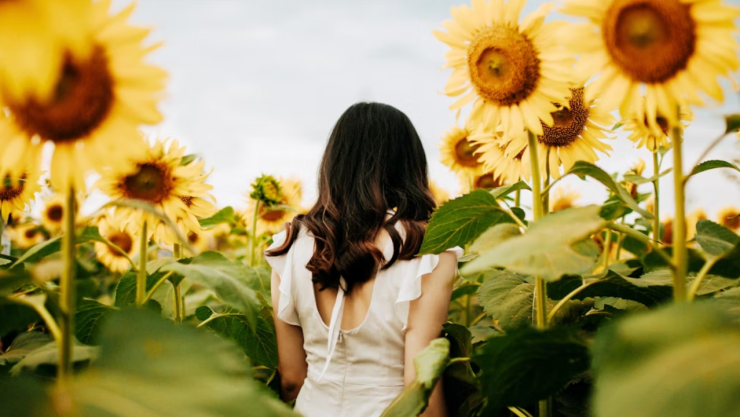 Horóscopo de hoy de Mhoni Vidente para el jueves 10 de julio; sé la energía que deseas