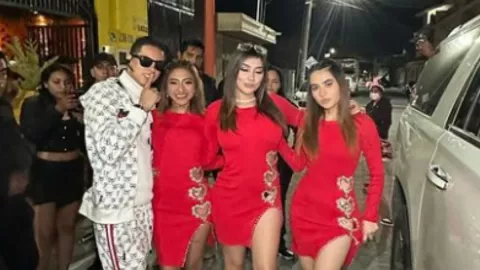 Nuevas novias de Alex Marín