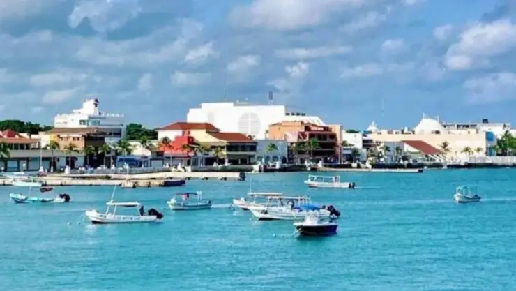 Puertos ABIERTOS hoy en Quintana Roo tras HURACÁN HELENE.jpg