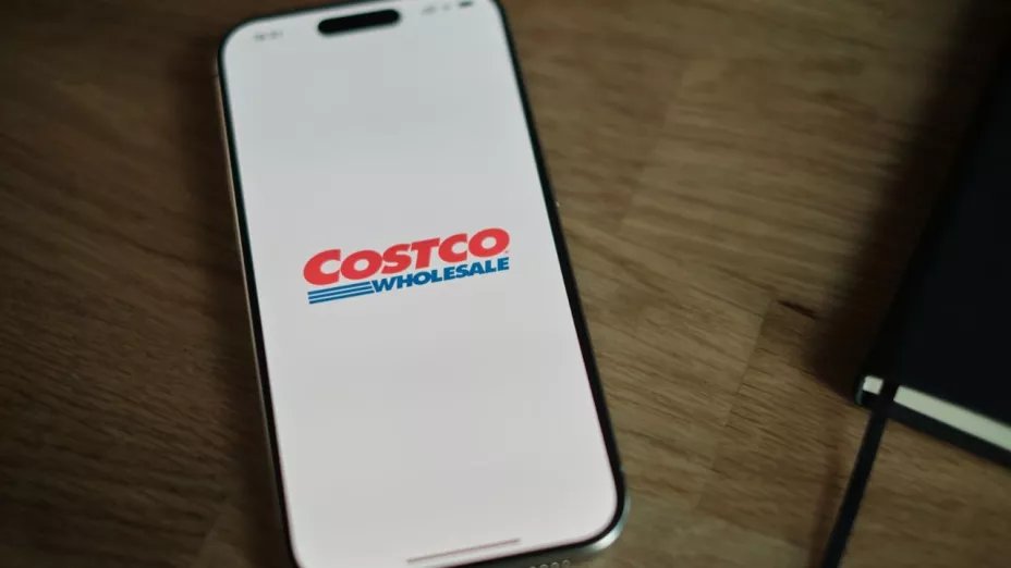 ¿Puedo prestar mi tarjeta de Costco Estados Unidos, qué pasa si alguien más usa la membresía en 2024?