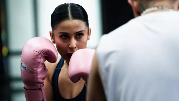 Lupita Villalobos ESTALLA en llanto por no pelear en Supernova Génesis hoy domingo 26 de abril 2026