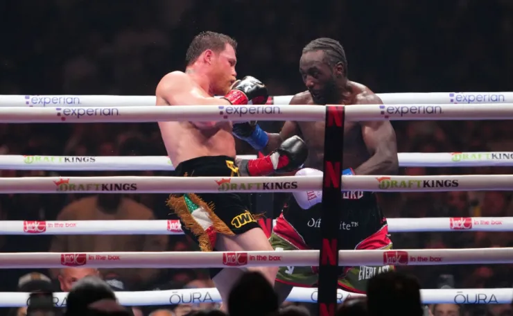 Canelo Álvarez vs Terence Crawford