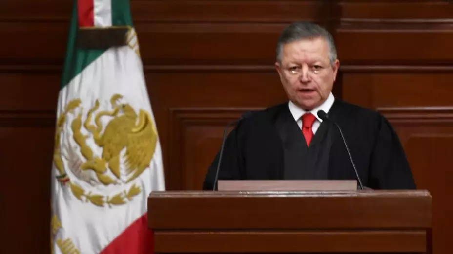 Presidente de la SCJN advierte que limpiará la casa
