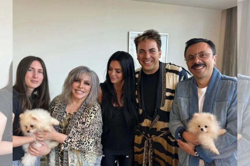 Mariela Sánchez con la familia Castro.jpg