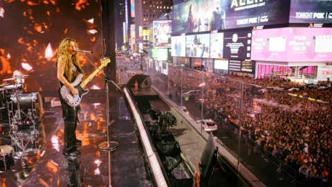 Así fue el concierto gratuito de Shakira en Times Square