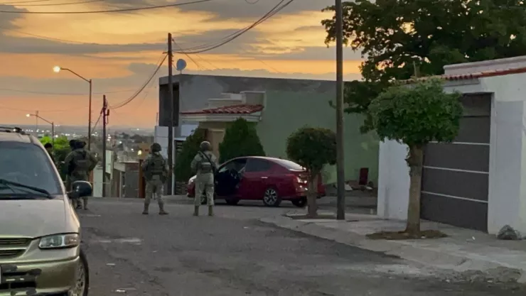 Asesinan a un hombre a bordo de su auto en Prados del Sur, Culiacán