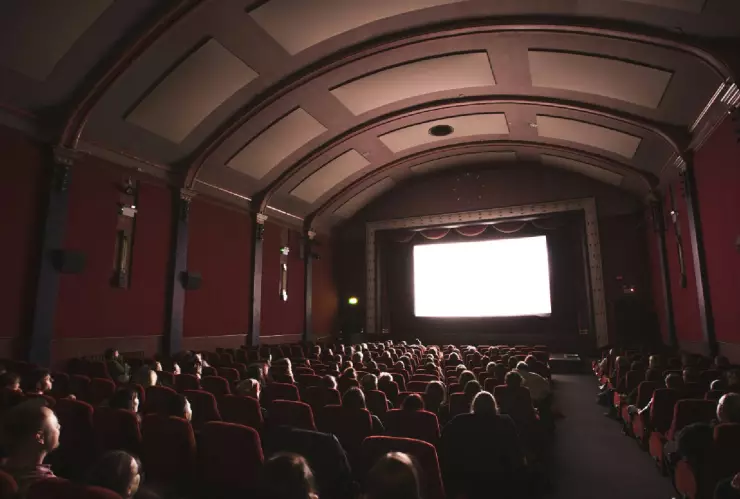 Estas son las 5 MEJORES películas para ver el 14 de febrero en pareja, según la IA