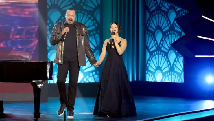 Pepe Aguilar defiende a Ángela Aguilar tras declaraciones