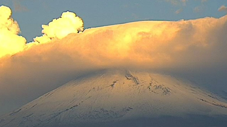 caída de ceniza volcán popocatépetl miércoles 7 junio 2023