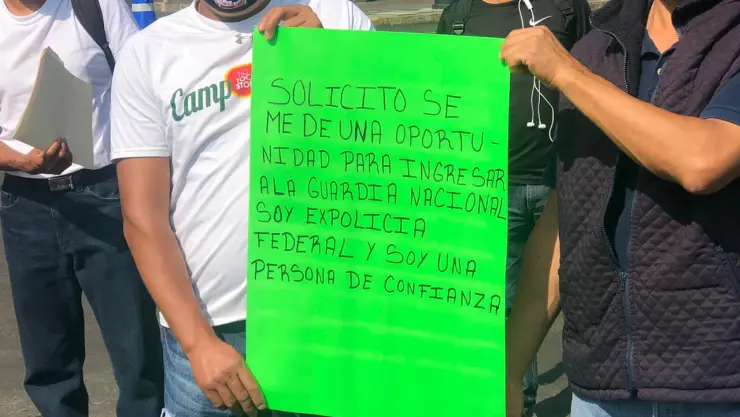 expolicias federales.jpg