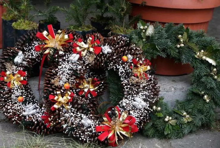 Artículos de decoración navideña