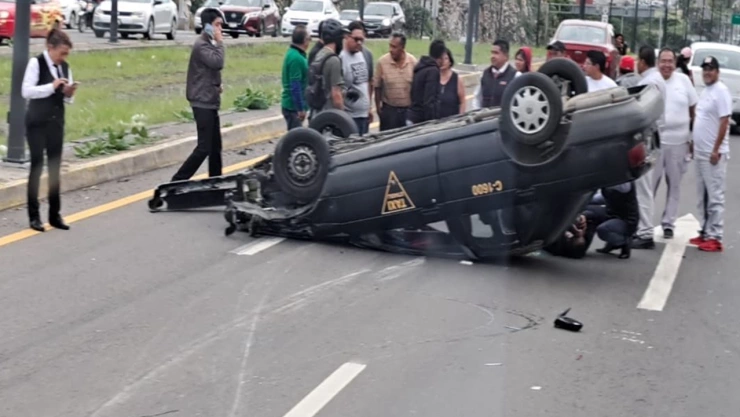 Aparatoso ACCIDENTE en el Periférico Ecológico hoy 7 de septiembre de 2024