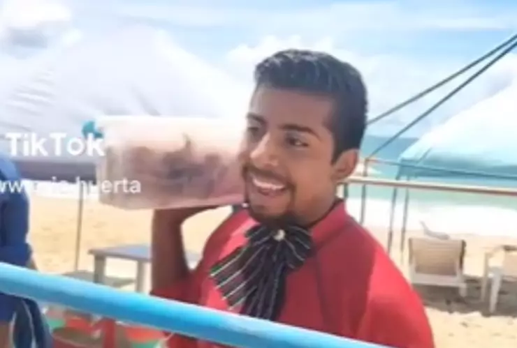 Tuden a “Paco el de las empanadas” por su actitud arrogante ante turistas