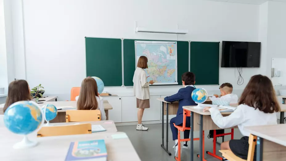 ¿Hay clases mañana 14 de noviembre? SEP confirma fecha en que iniciará el megapuente