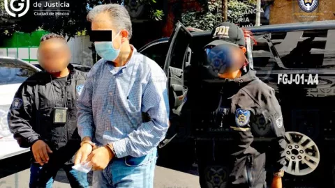 B01KS1 EX FUNCIONARIO DEL INVI DETENIDO2.jpeg