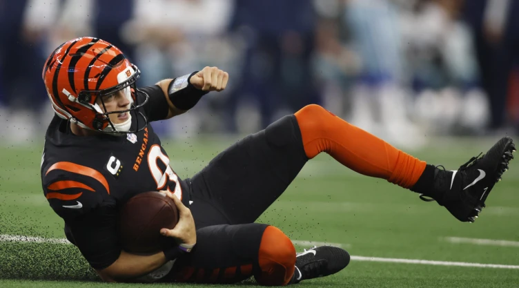 El quarterback de los Cincinnati Bengals, Joe Burrow