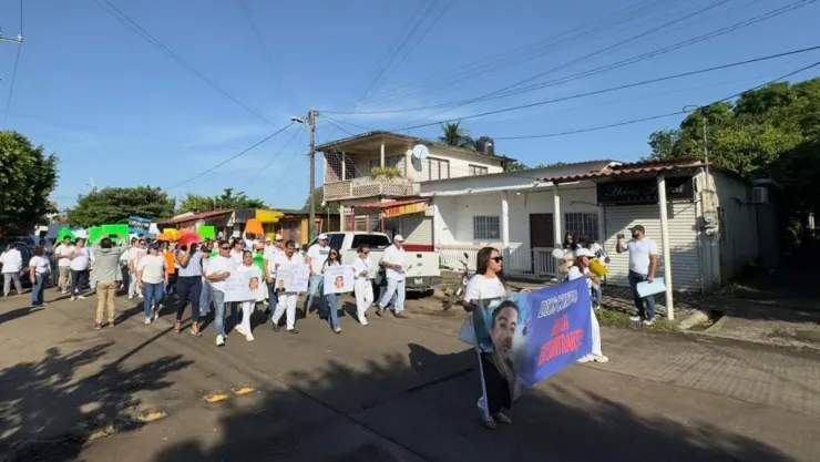 Marcha en Ángel R. Cabada