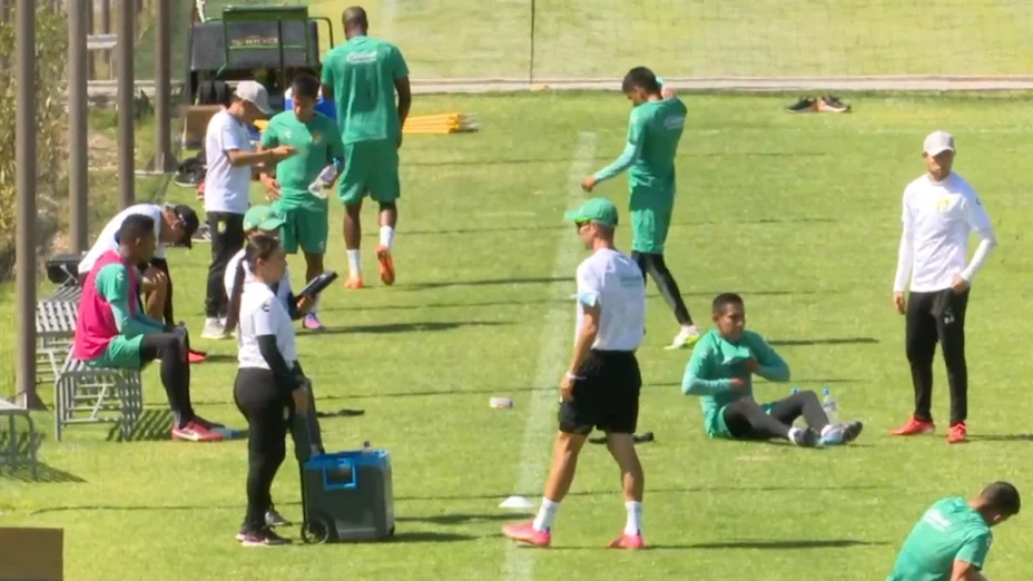 Equipo Leon Entrenamiento