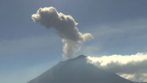 caída de ceniza volcán popocatépetl