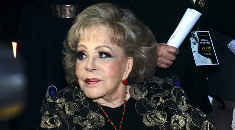 Video Silvia Pinal envía mensaje emotivo.jpg