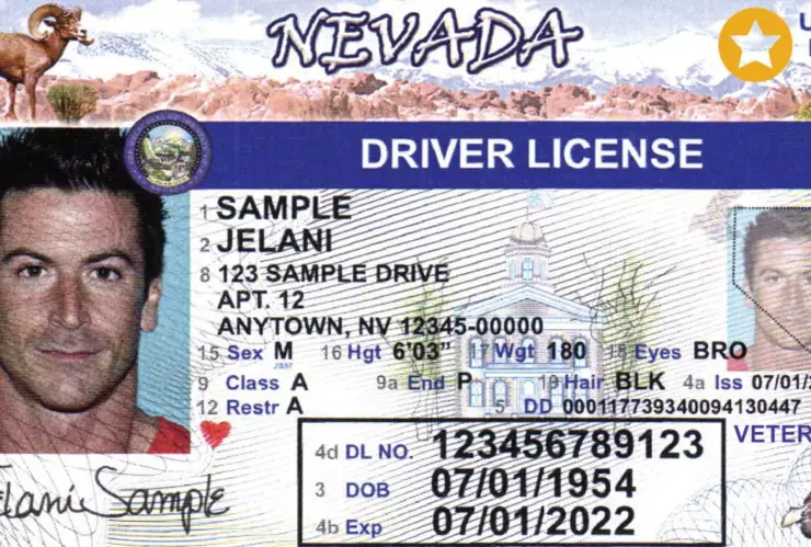Una licencia Real ID de Nevada.