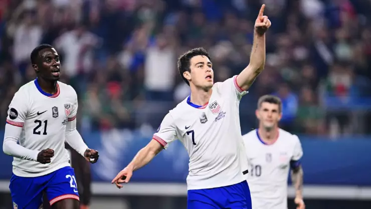 Giovanni Reyna Estados Unidos