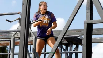 Esfuerzo de Evelyn Guijarro Exatlón México.