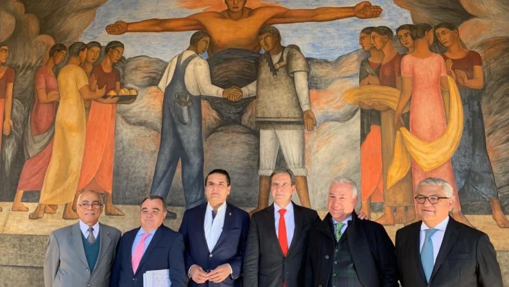 Continúan trabajos de la mesa de negociación con maestros de la CNTE