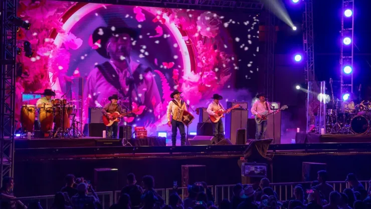 Intocable en concierto
