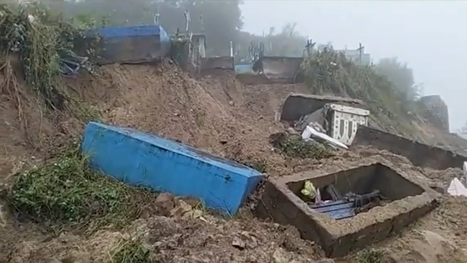 Deslave en panteón de Puebla 2025.jpg