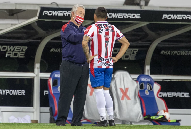 Víctor Manuel Vucetich Alexis Vega