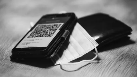 ¡No escanees sin mirar! La estafa de códigos QR que podría robarte tus cuentas bancarias