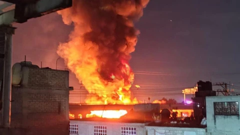Incendio en fábrica