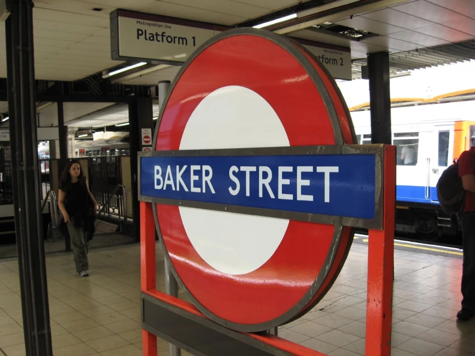 Estación Baker Stret