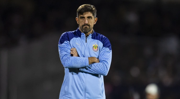 Veljko Paunović, Chivas