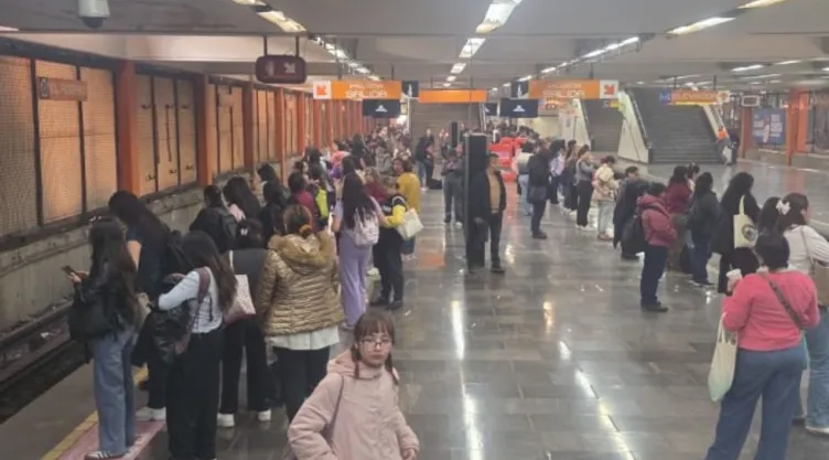 Metro CDMX hoy lunes 5 de octubre.